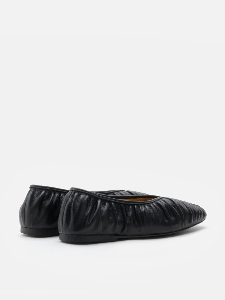 PAZZION, Isabella Gathered Ruched Flats, Black