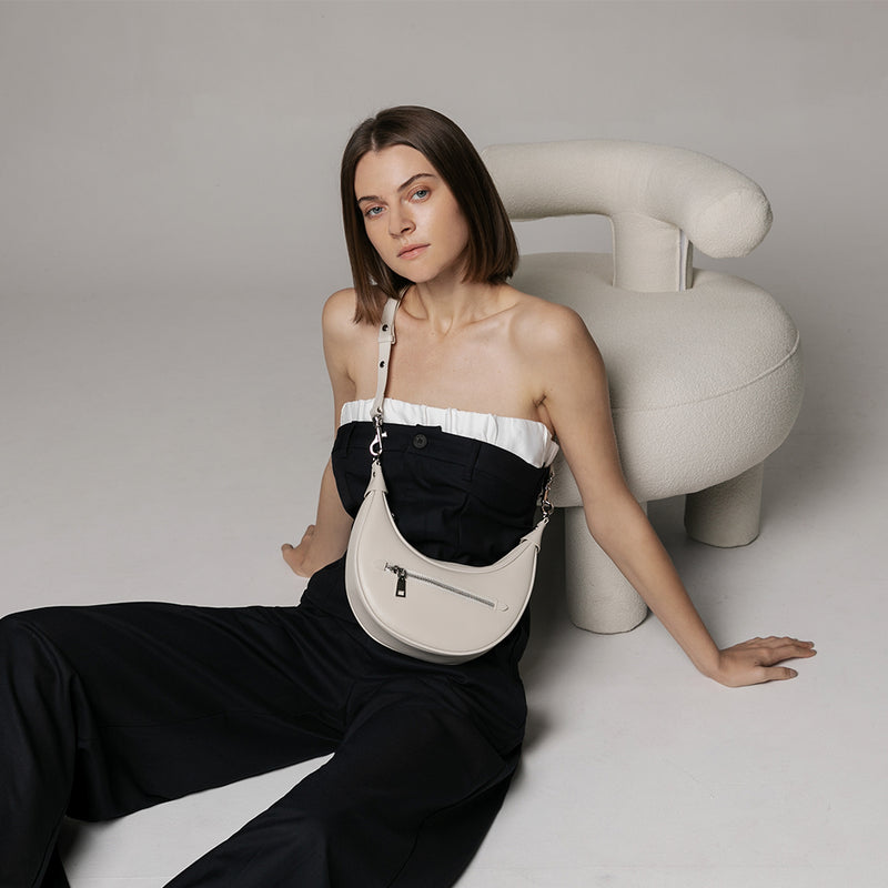 THE ART OF CAPSULE FASHION