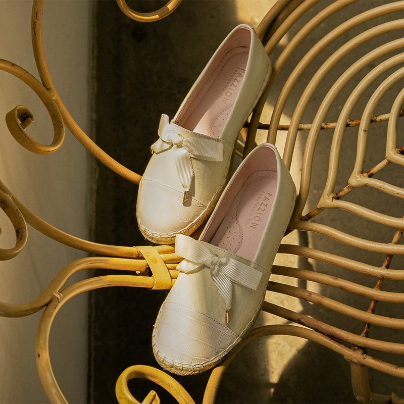 TYPES OF SHOES  THAT WILL NEVER GO OUT OF STYLE